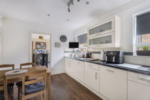 Kitchen- click for photo gallery